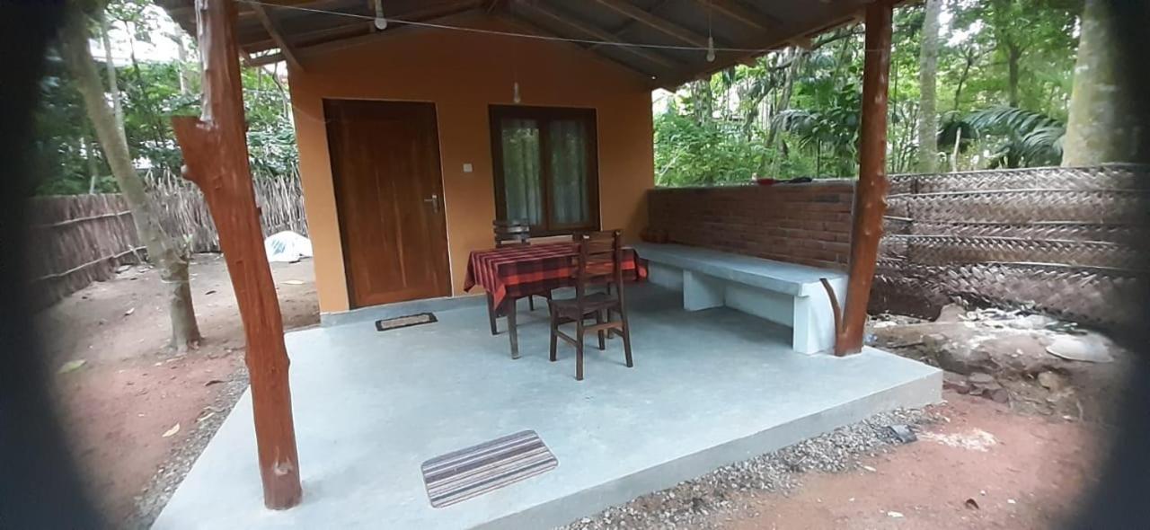 Freedom Villa Hiriketiya Диквела Екстериор снимка