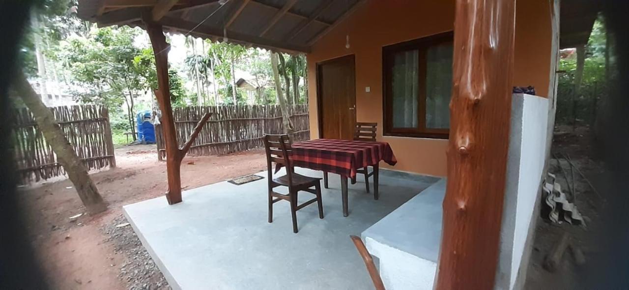 Freedom Villa Hiriketiya Диквела Екстериор снимка
