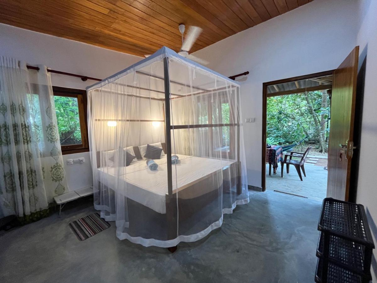 Freedom Villa Hiriketiya Диквела Екстериор снимка