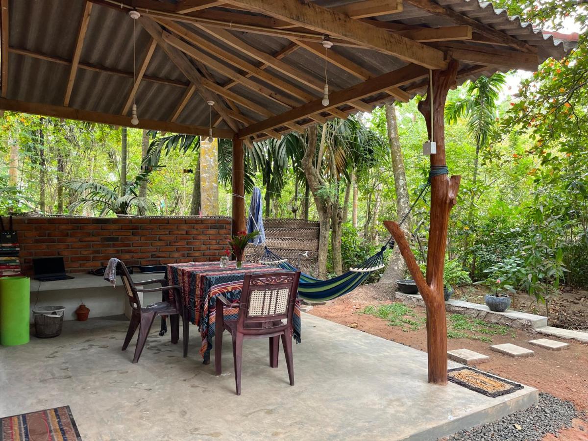 Freedom Villa Hiriketiya Диквела Екстериор снимка